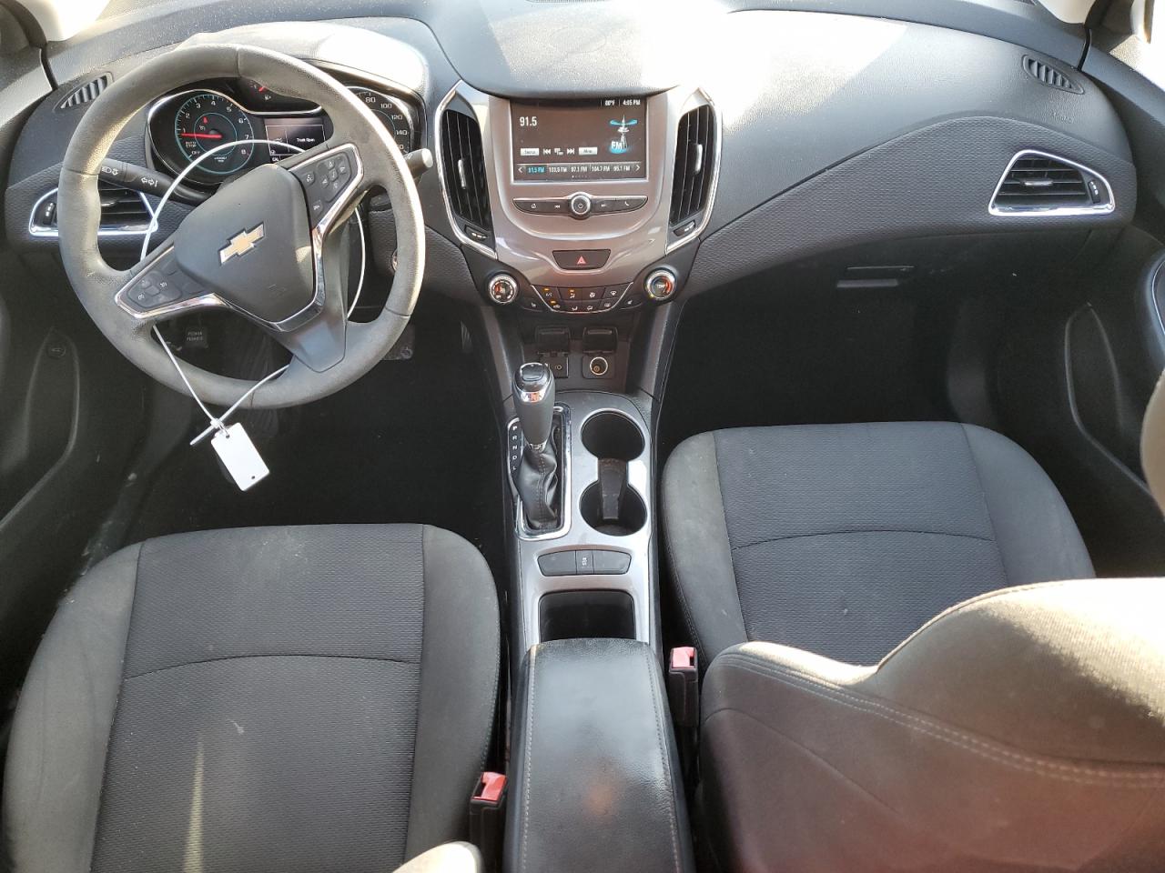 2018 Chevrolet Cruze Lt VIN: 1G1BE5SM1J7198130 Lot: 93357595