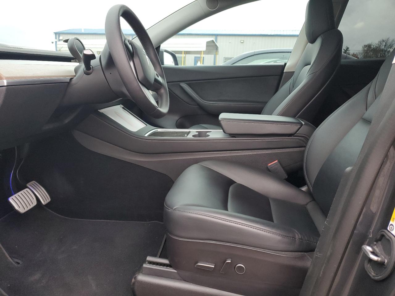 2022 Tesla Model Y VIN: 7SAYGDEF4NF464522 Lot: 91775895