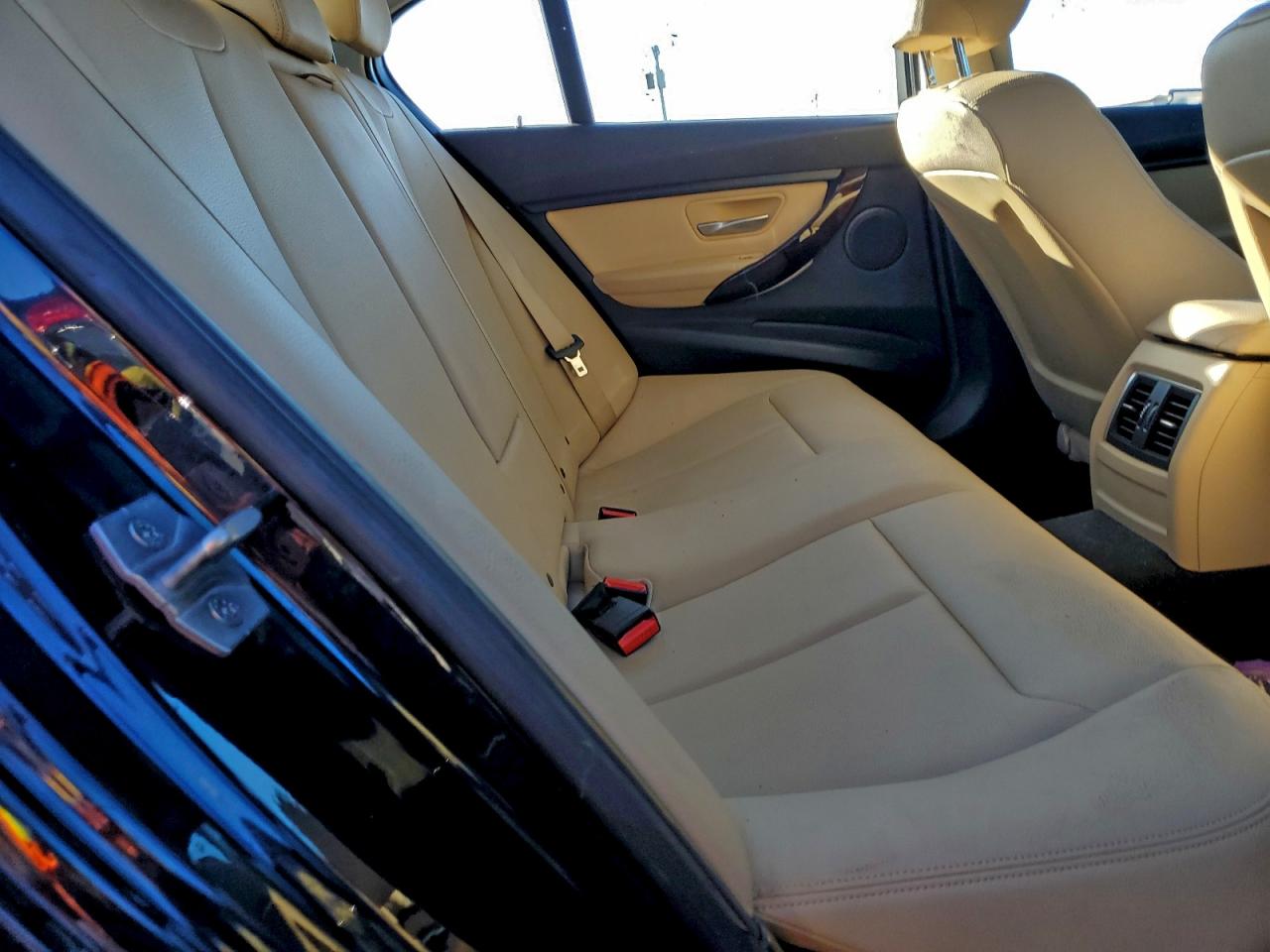 2017 BMW 320 Xi VIN: WBA8E5G50HNU41495 Lot: 94322485