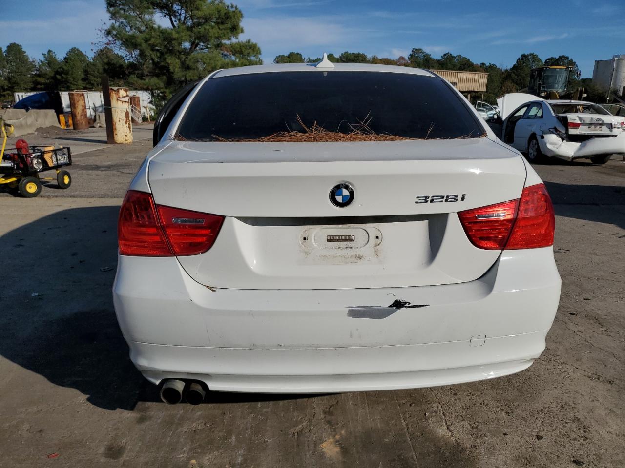 2010 BMW 328 I VIN: WBAPH7G50ANM51223 Lot: 92835325