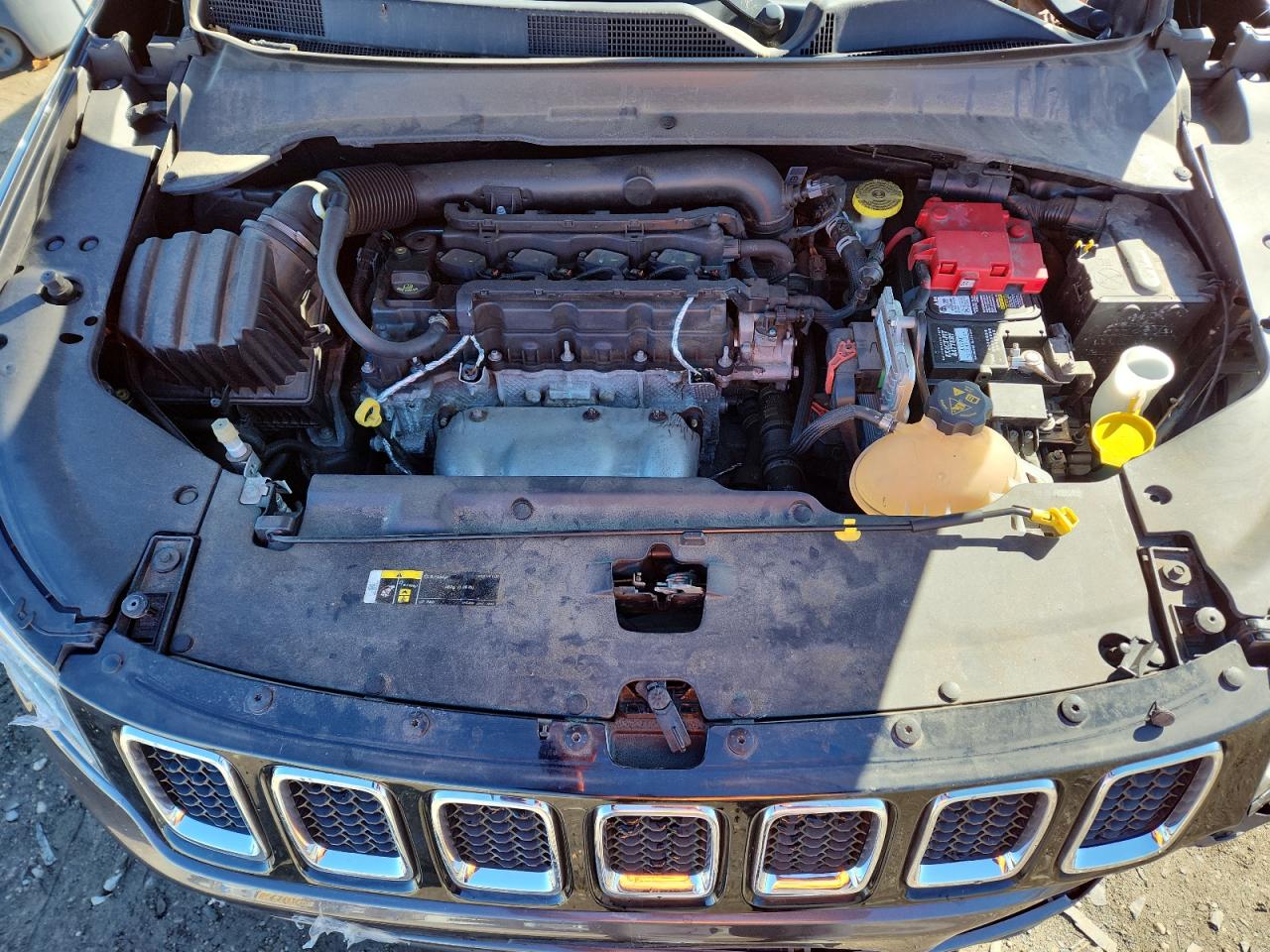 2020 Jeep Compass Latitude VIN: 3C4NJDBB9LT157171 Lot: 92437785