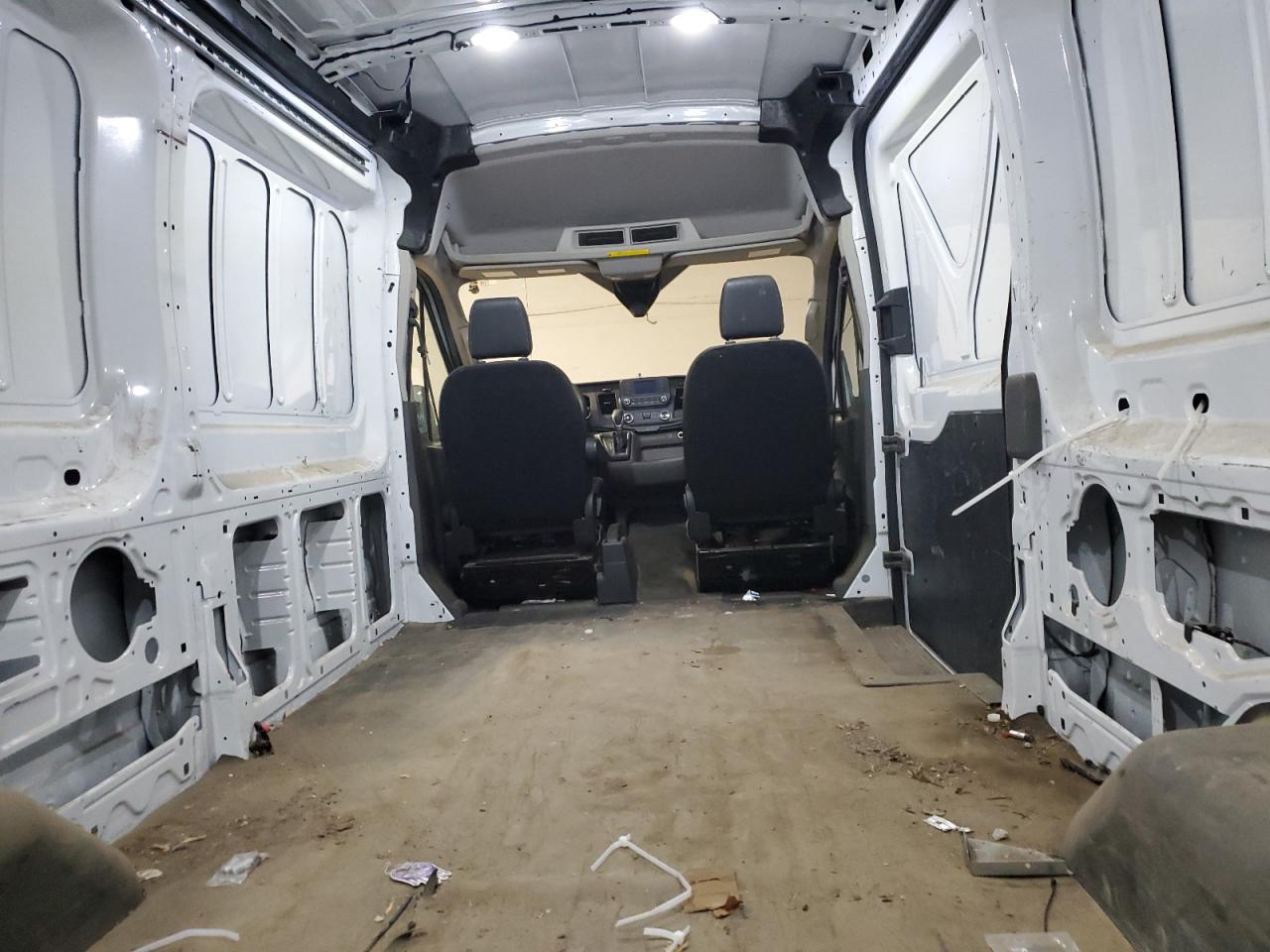 2020 Ford Transit T-250 VIN: 1FTBR1C85LKA01238 Lot: 92922825