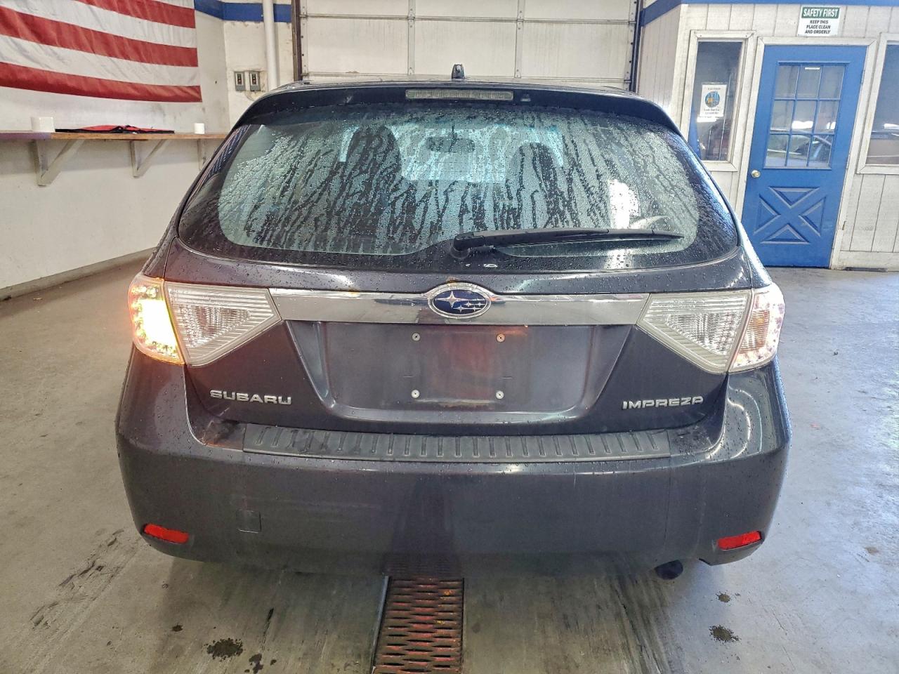 2008 Subaru Impreza 2.5I VIN: JF1GH61618H828977 Lot: 92756025