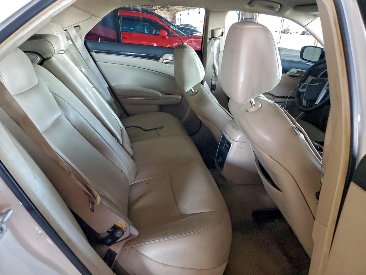 2013 Chrysler 300 VIN: 2C3CCAAGXDH699469 Lot: 94090465