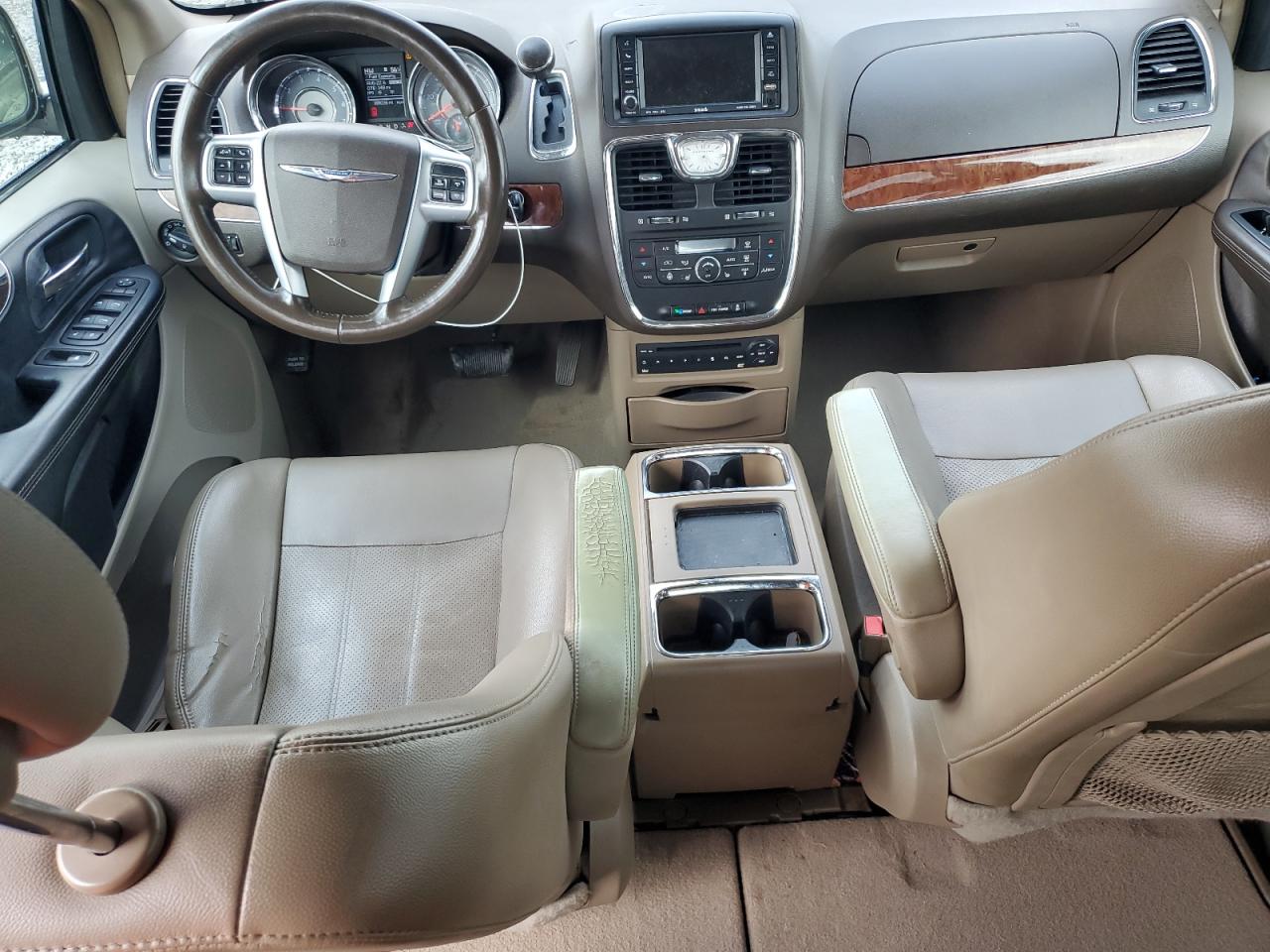 2011 Chrysler Town & Country Touring L VIN: 2A4RR8DG3BR683687 Lot: 91167425