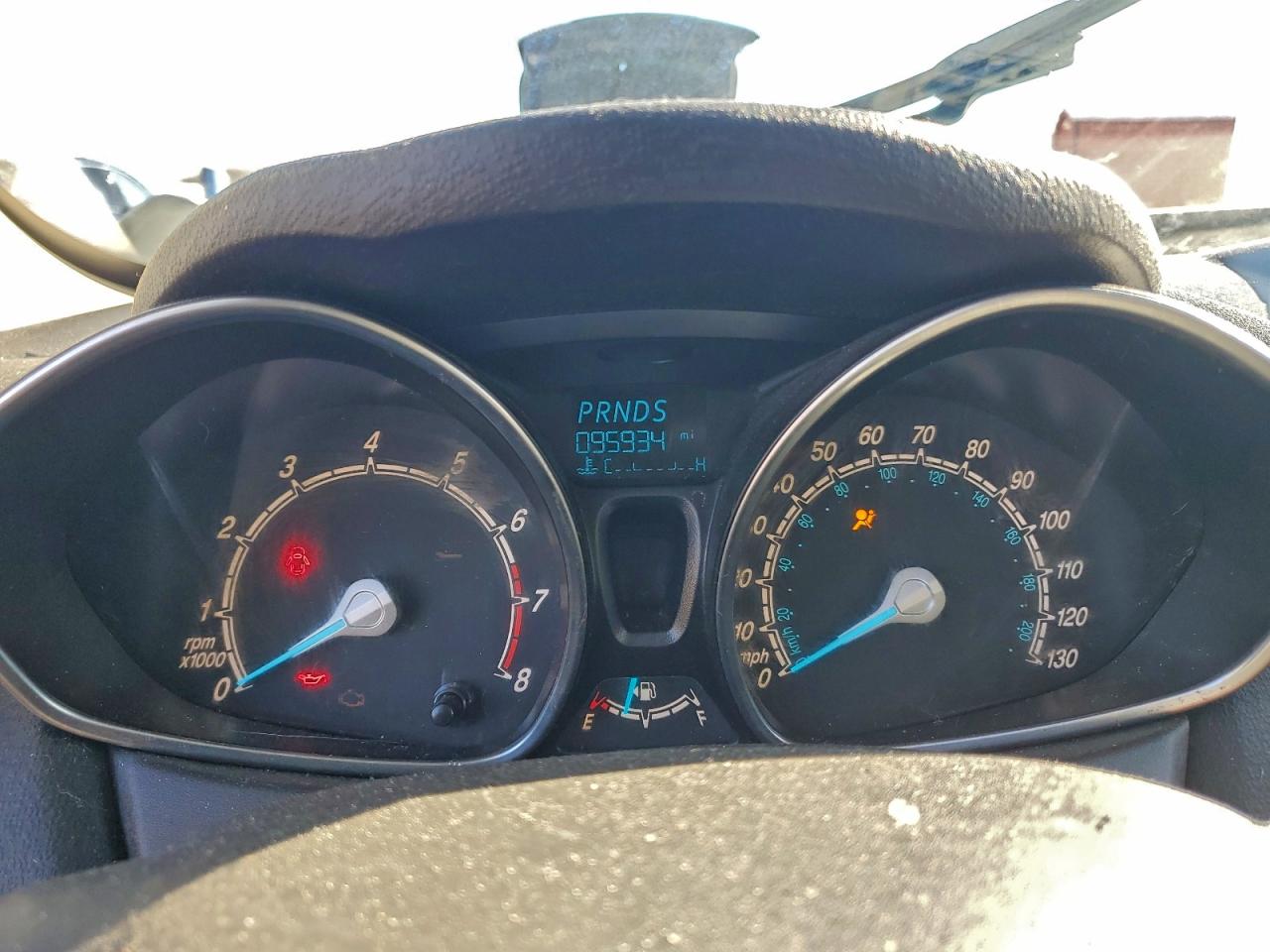 2019 Ford Fiesta Se VIN: 3FADP4BJ0KM131090 Lot: 93973195