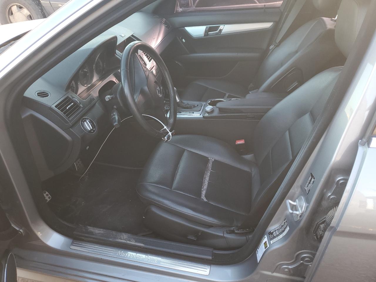 2010 Mercedes-Benz C 300 VIN: WDDGF5EB7AR094417 Lot: 92425175