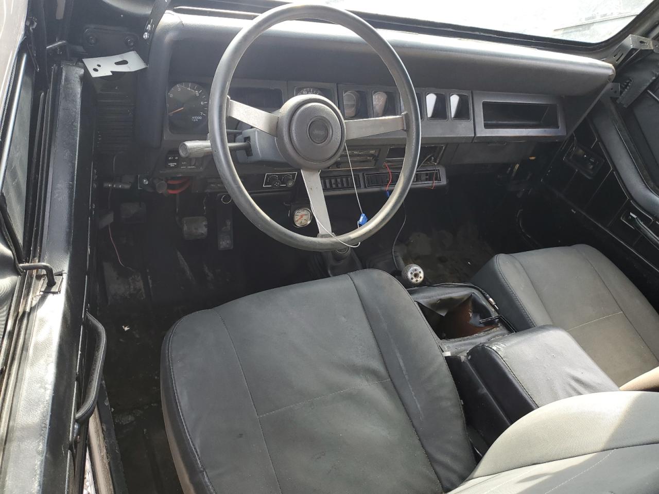 1995 Jeep Wrangler / Yj S VIN: 1J4FY19P5SP275165 Lot: 92693755