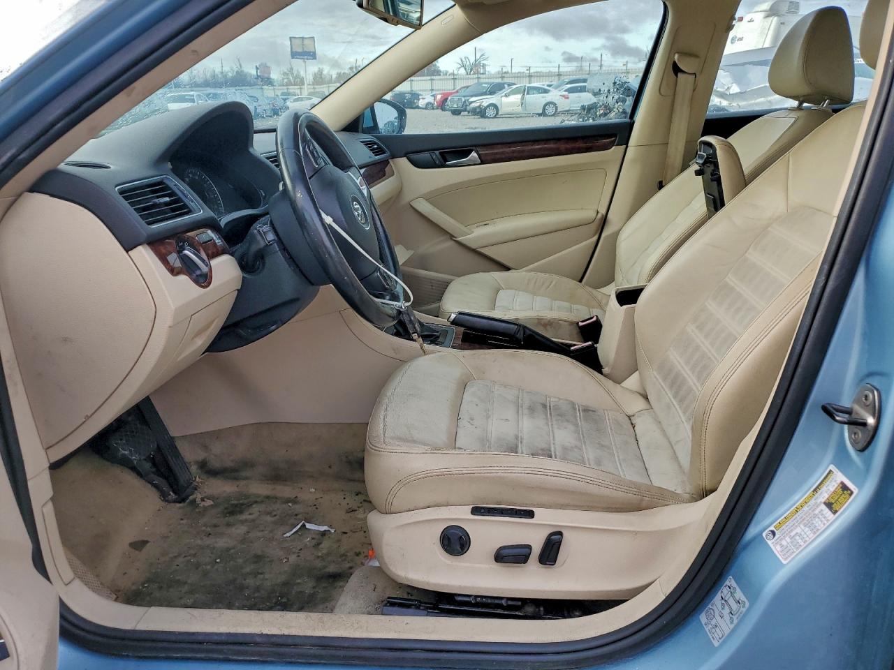 2012 Volkswagen Passat Sel VIN: 1VWCN7A30CC049084 Lot: 94531705