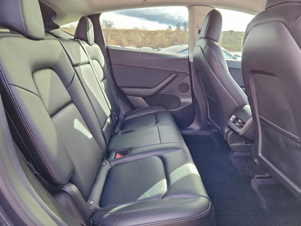 2021 Tesla Model Y VIN: 5YJYGDEEXMF297649 Lot: 94129155