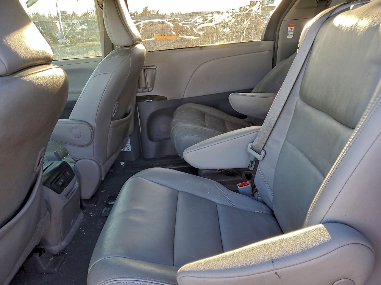 2019 Toyota Sienna Xle VIN: 5TDYZ3DC2KS002346 Lot: 94098515