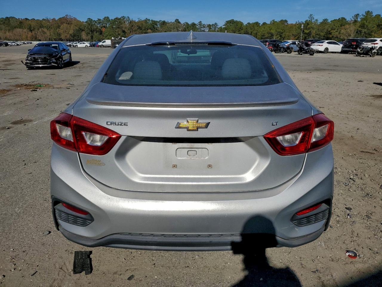 2017 Chevrolet Cruze Lt VIN: 1G1BE5SM9H7186611 Lot: 94250305