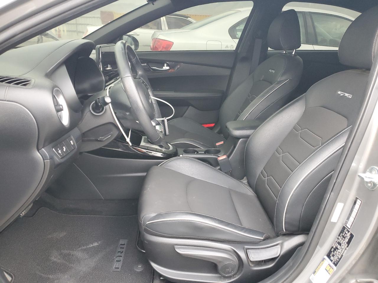 2022 Kia Forte Gt Line VIN: 3KPF54AD6NE455602 Lot: 92625995