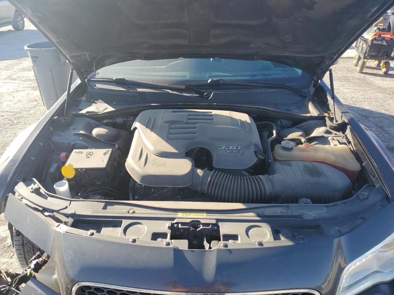 2015 Chrysler 300C VIN: 2C3CCAKG1FH831200 Lot: 90880915