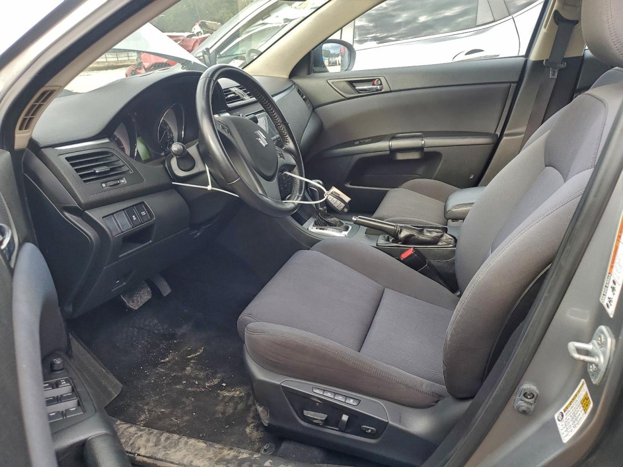 2011 Suzuki Kizashi Se VIN: JS2RF9A32B6110847 Lot: 89837195