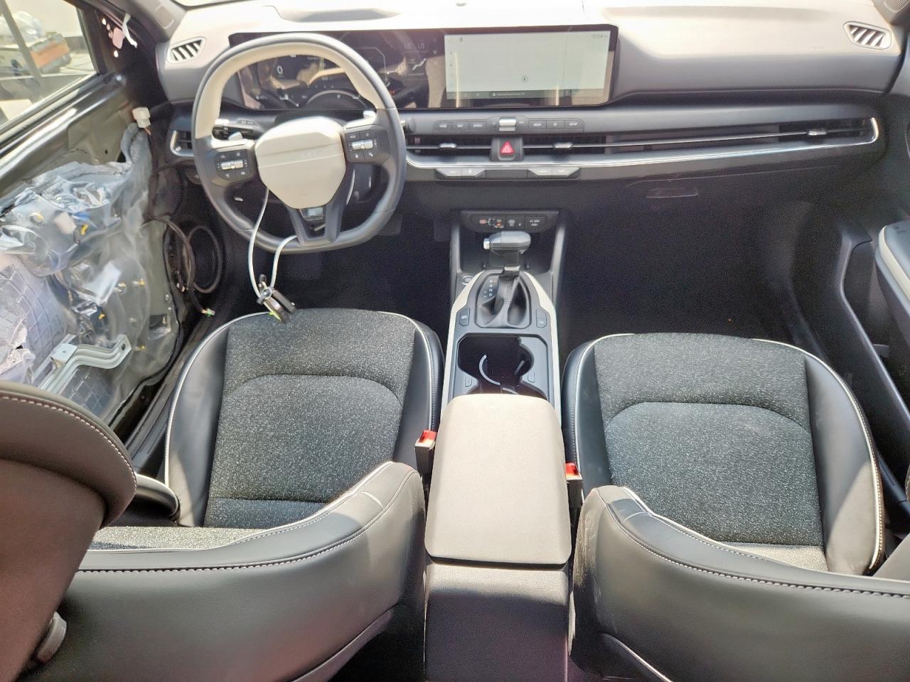 2025 Kia K4 Gt Line VIN: 3KPFW4DE2SE056974 Lot: 92947695