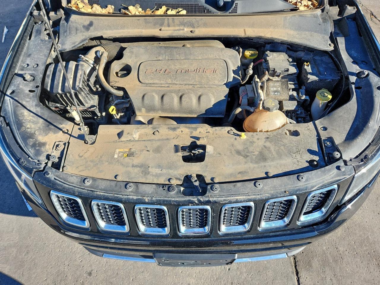 2018 Jeep Compass Limited VIN: 3C4NJDCB9JT267004 Lot: 93659785