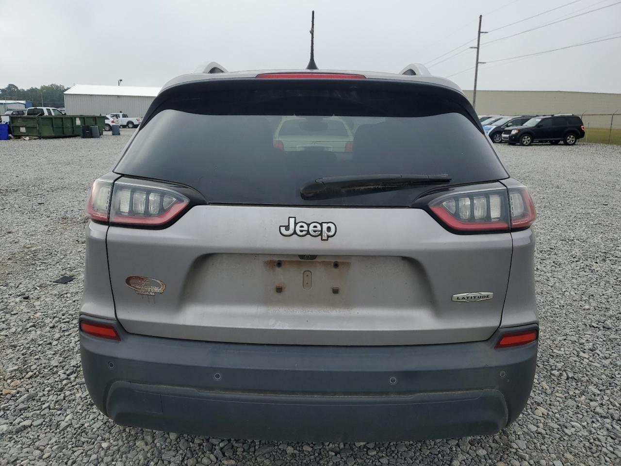 2019 Jeep Cherokee Latitude Plus VIN: 1C4PJLLB0KD108656 Lot: 82723995
