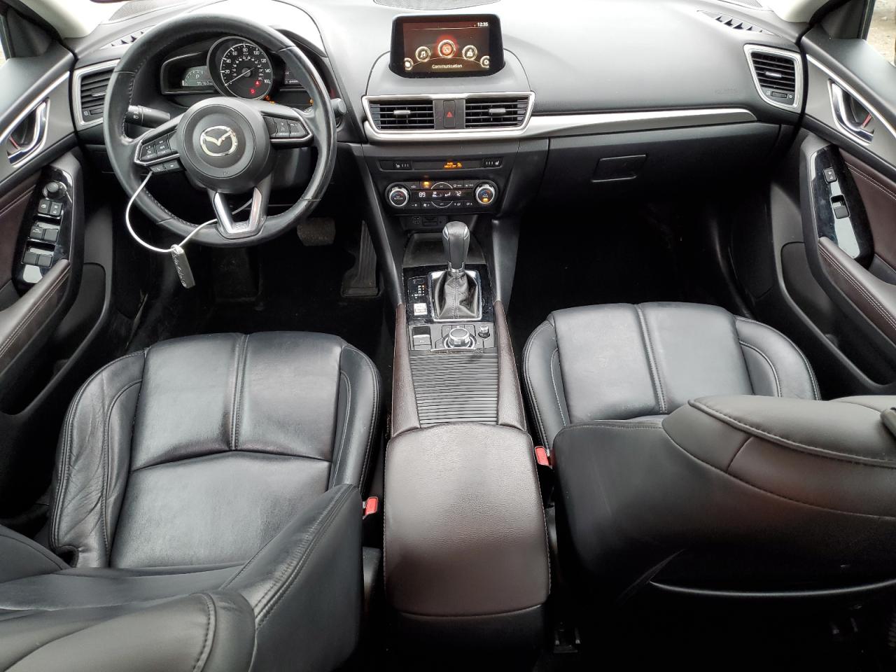 2018 Mazda 3 Touring VIN: 3MZBN1V35JM165279 Lot: 92801495