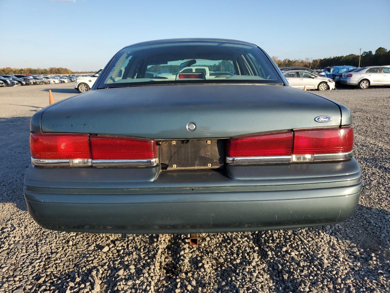 1996 Ford Crown Victoria Lx VIN: 2FALP74W4TX209561 Lot: 91763175