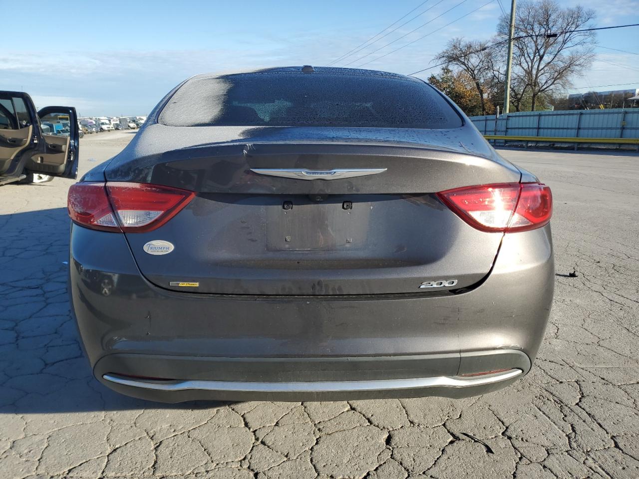 2015 Chrysler 200 Limited VIN: 1C3CCCAB3FN718616 Lot: 91912625