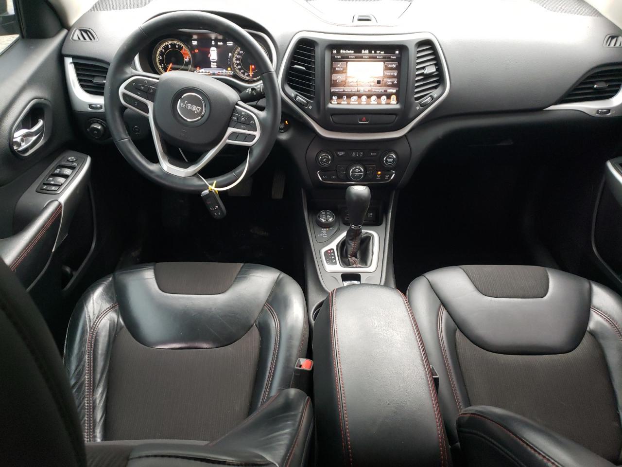 2017 Jeep Cherokee Trailhawk VIN: 1C4PJMBS5HW576659 Lot: 90829165