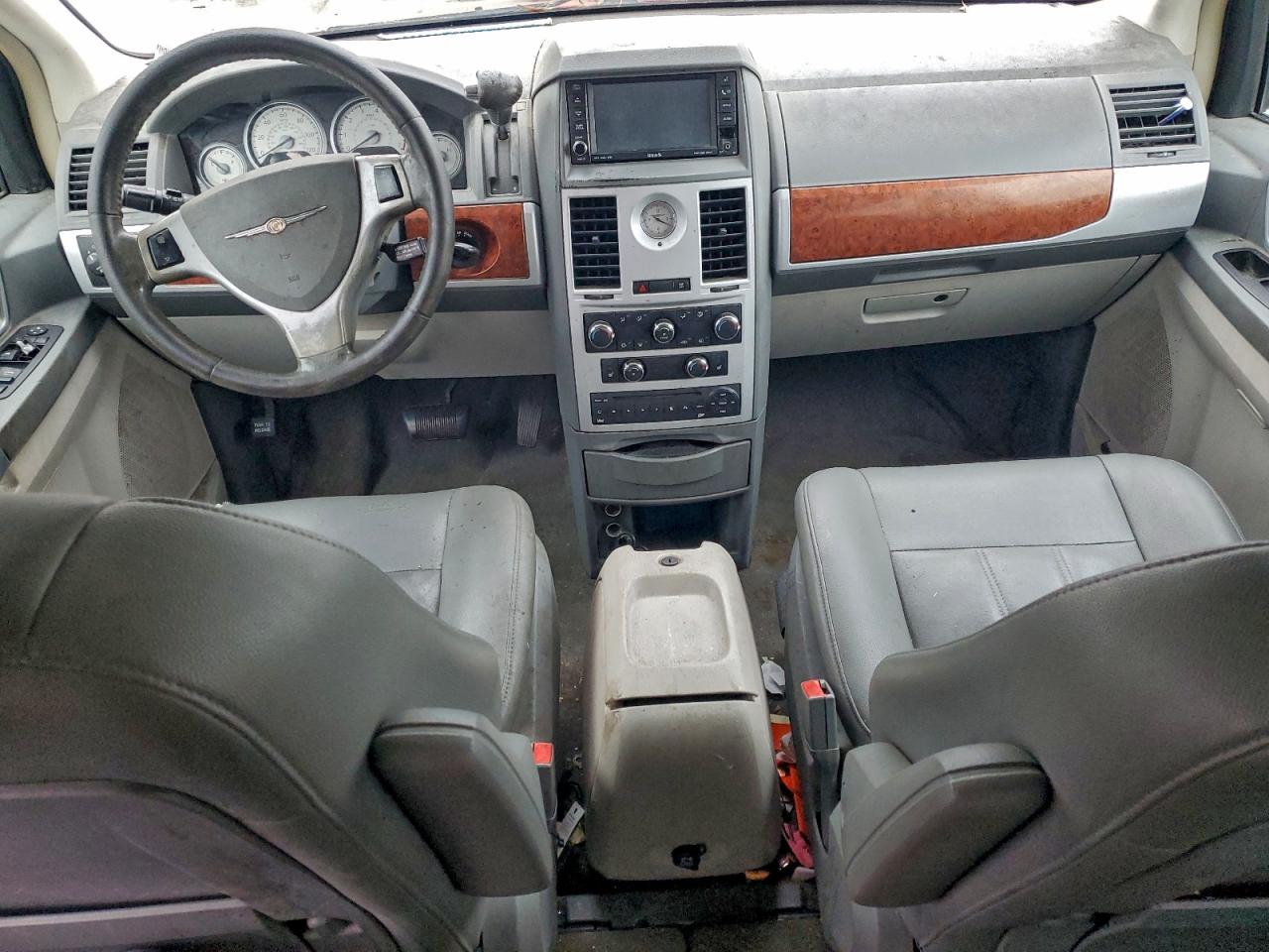 2008 Chrysler Town & Country Touring VIN: 2A8HR54P78R736229 Lot: 94065745