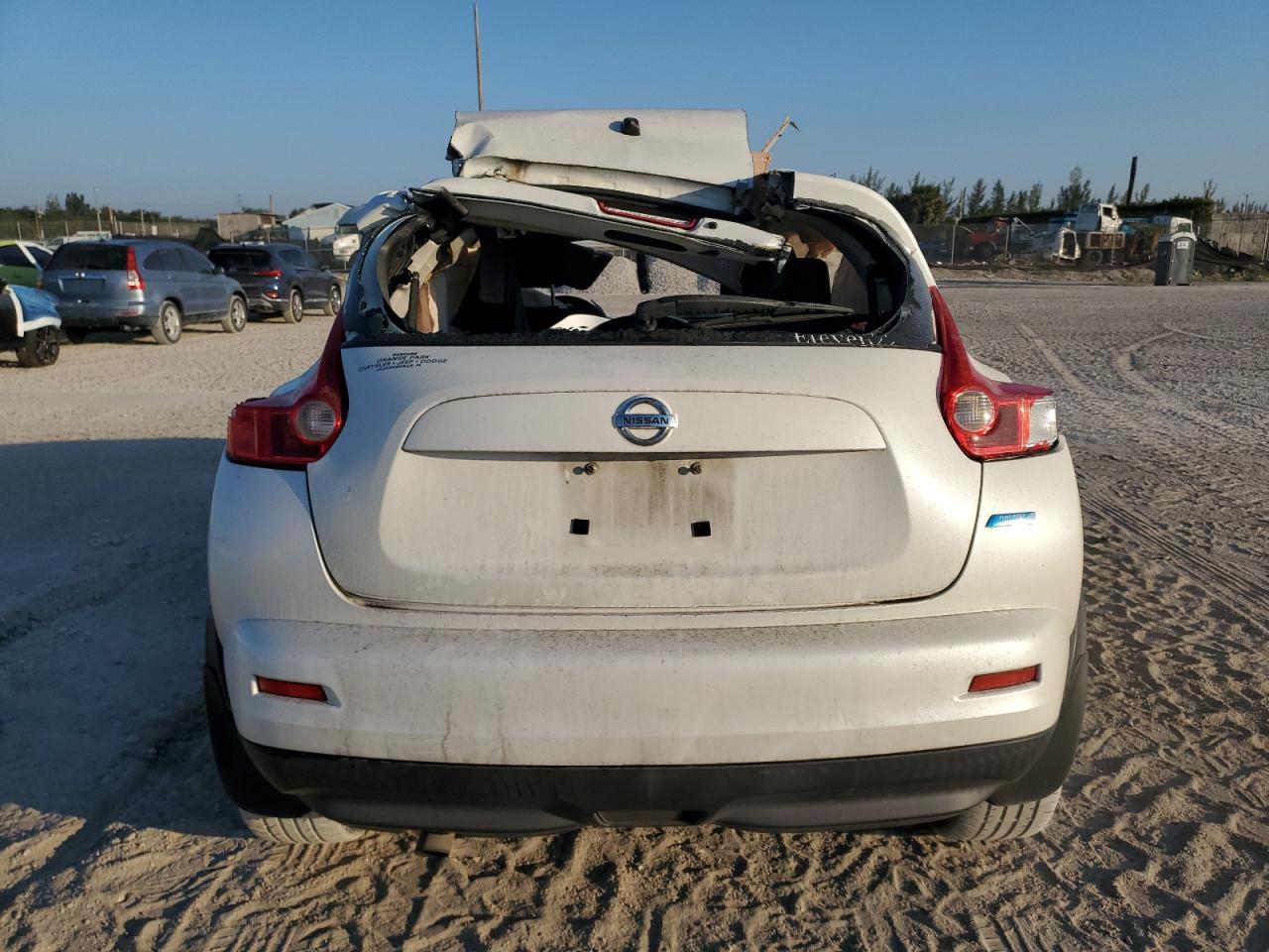 2014 Nissan Juke S VIN: JN8AF5MR0ET350036 Lot: 93132665