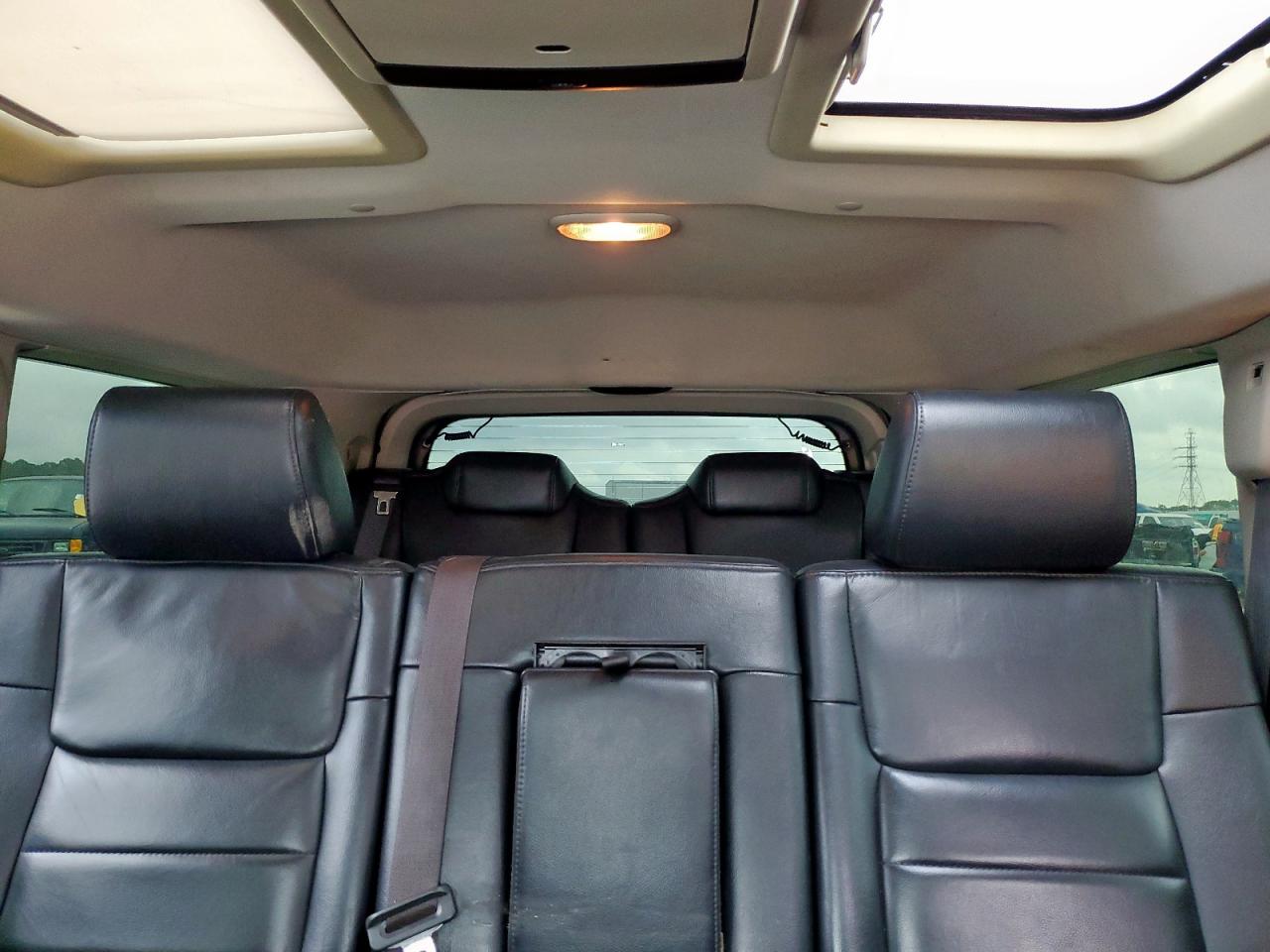 2008 Jeep Commander Sport VIN: 1J8HG48K78C203711 Lot: 93274305