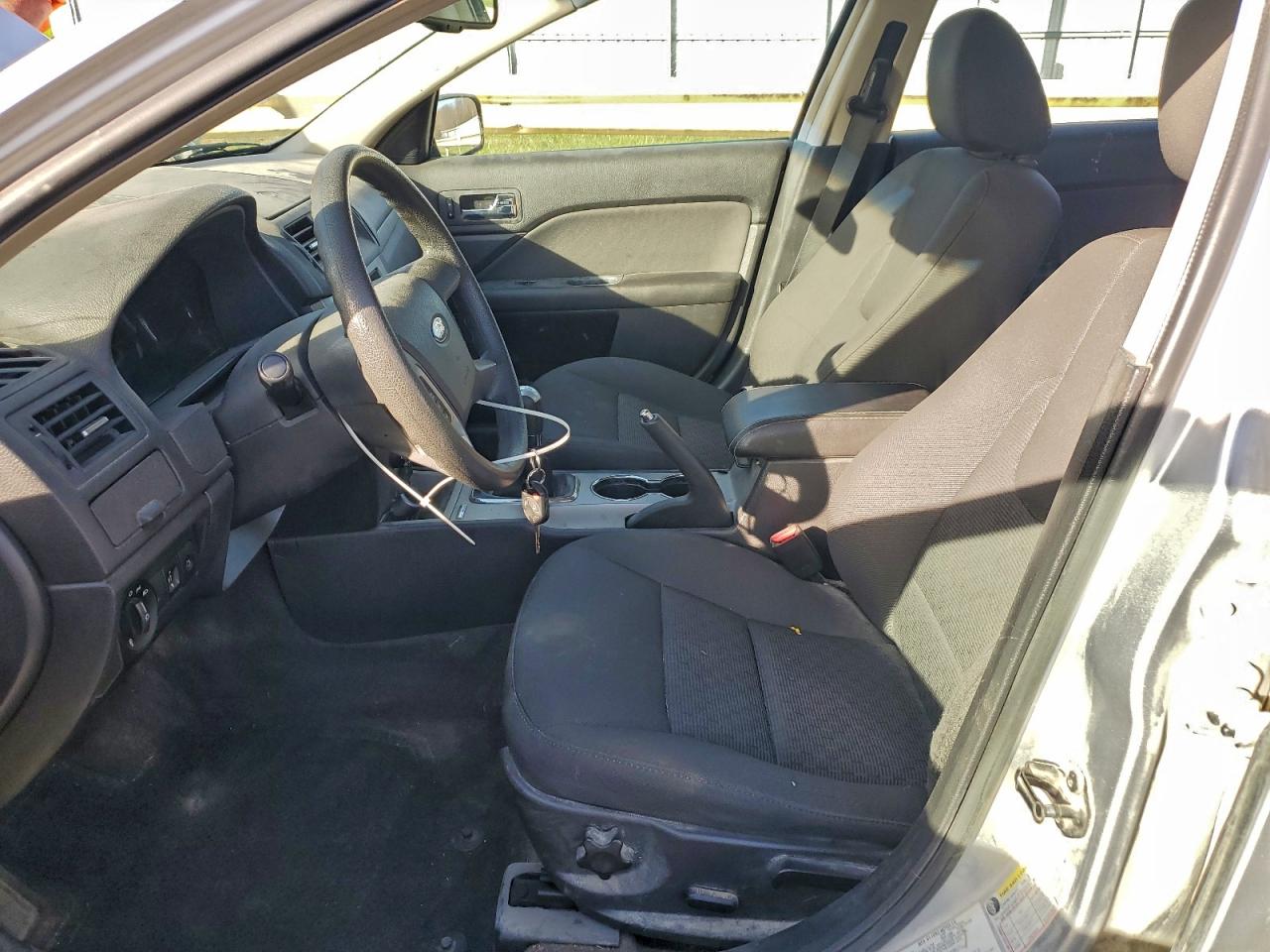 2010 Ford Fusion Se VIN: 3FAHP0HA8AR274579 Lot: 94320185