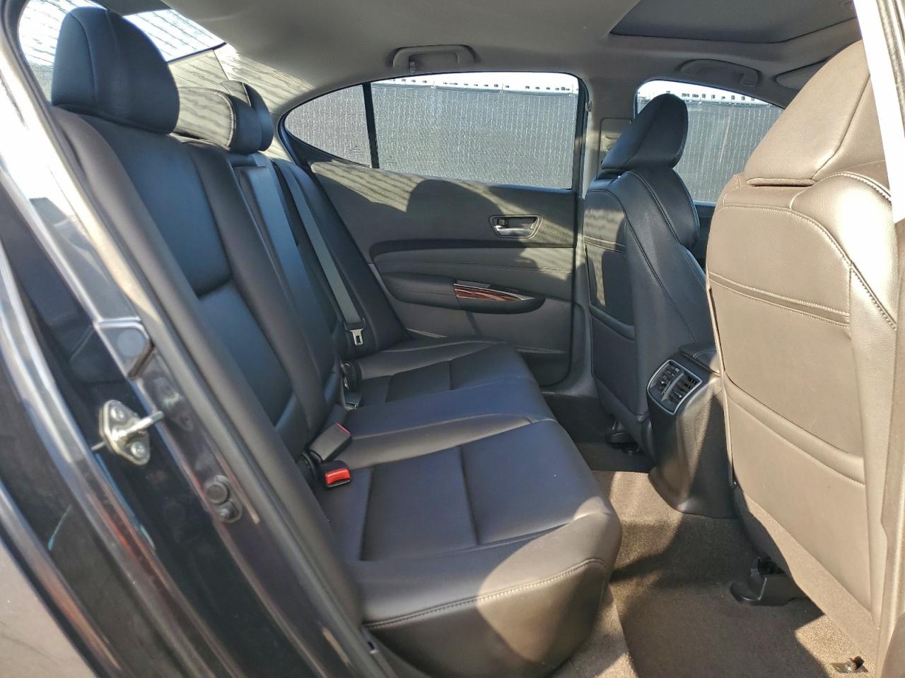 2015 Acura Tlx VIN: 19UUB1F3XFA016990 Lot: 93999395