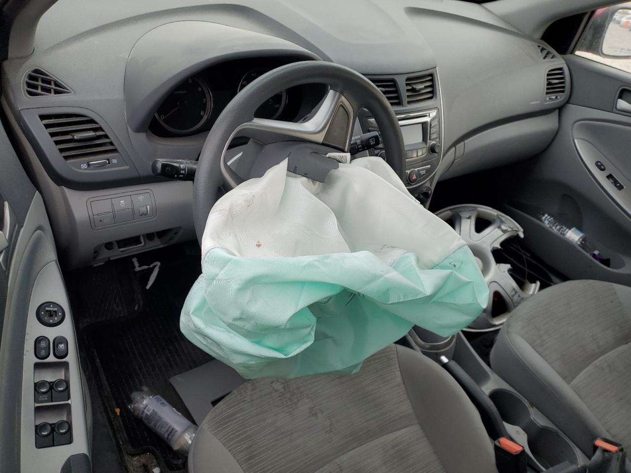 2015 Hyundai Accent Gs VIN: KMHCT5AEXFU233747 Lot: 92537275