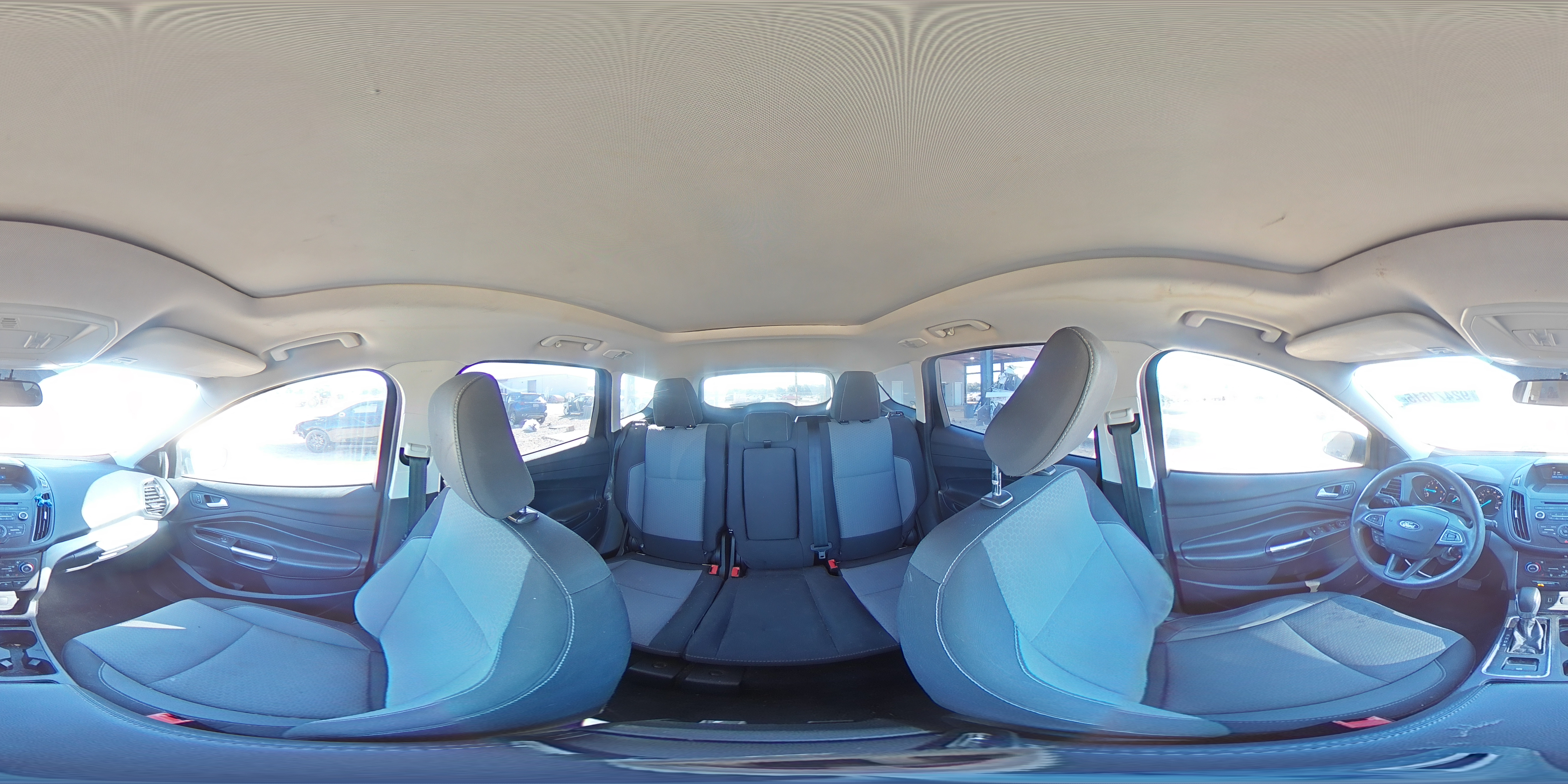 2018 Ford Escape Se VIN: 1FMCU0GD2JUC74168 Lot: 92471615