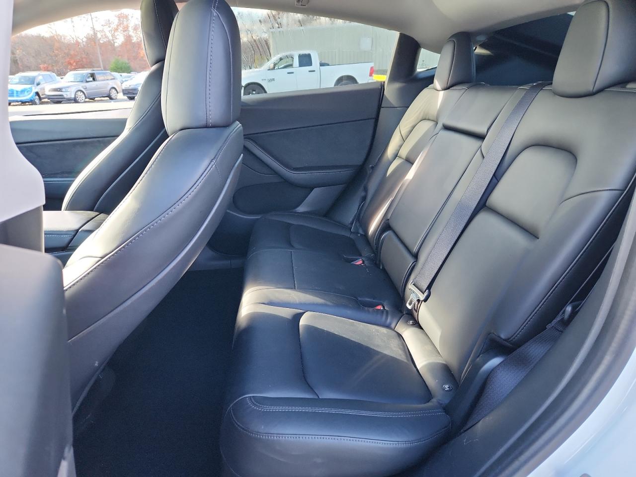 2020 Tesla Model Y VIN: 5YJYGDEE0LF036979 Lot: 93134775