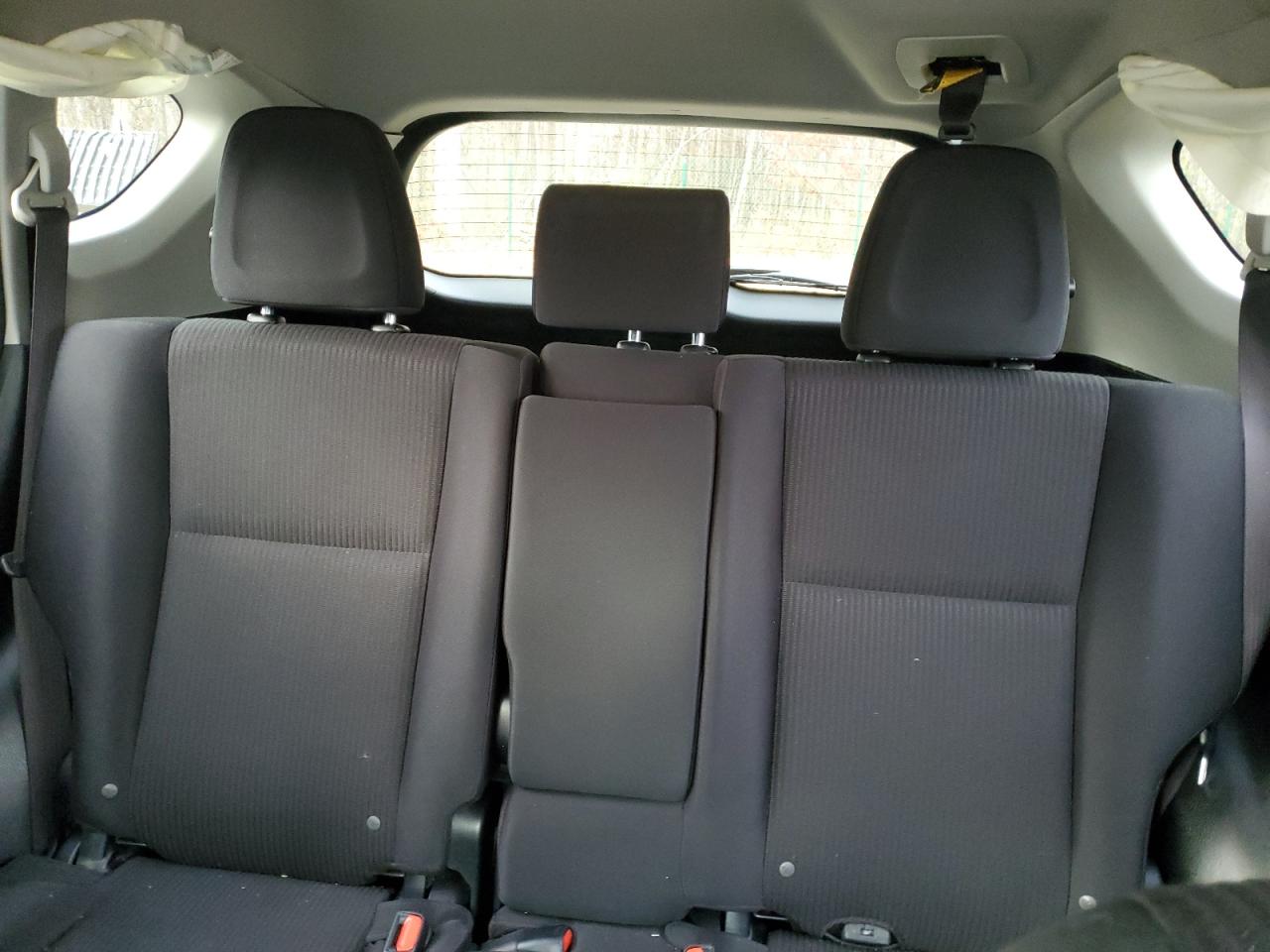 2018 Toyota Rav4 Le VIN: JTMBFREV4JJ218034 Lot: 92958815