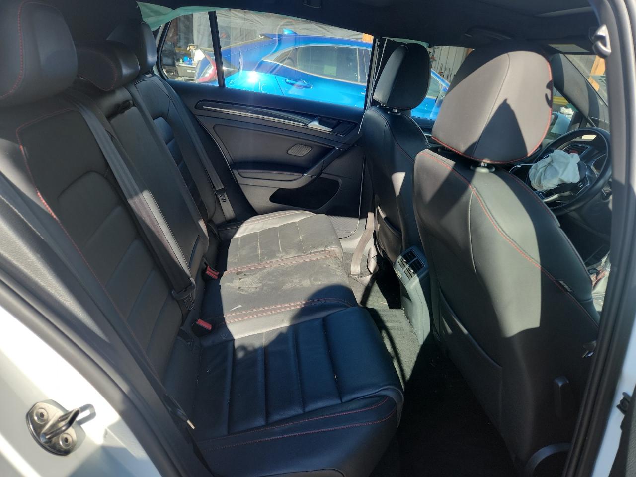 2015 Volkswagen Gti VIN: 3VW447AU1FM058234 Lot: 92723175