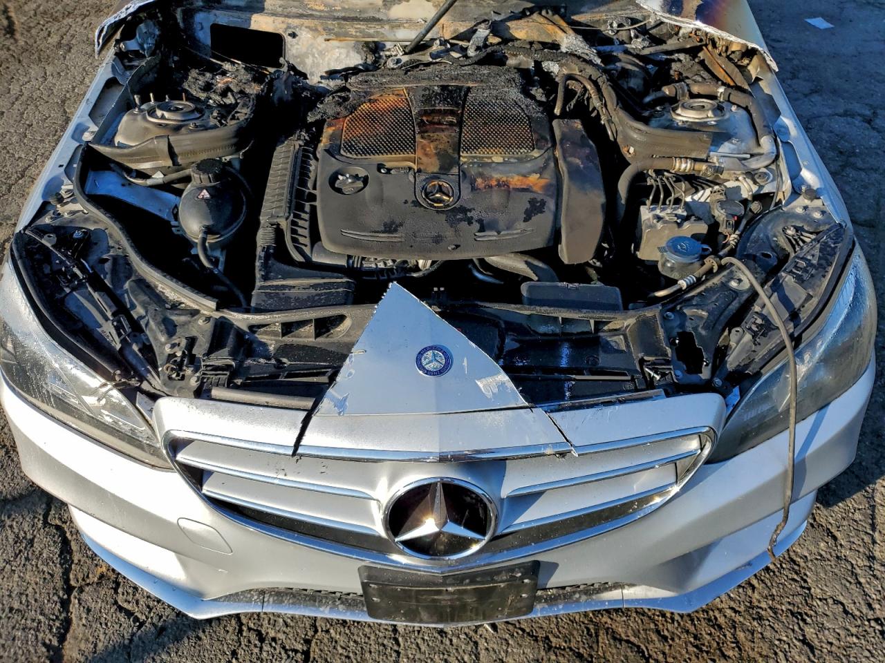 2014 Mercedes-Benz E 350 VIN: WDDHF5KB7EA848106 Lot: 94321085