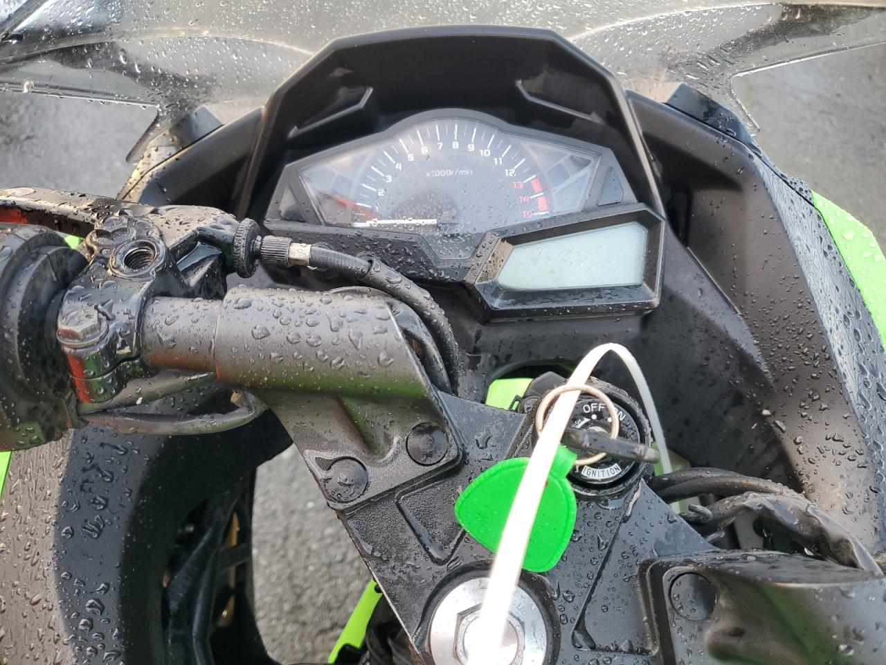 2014 Kawasaki Ex300 B VIN: JKAEX8B15EA007592 Lot: 92873485