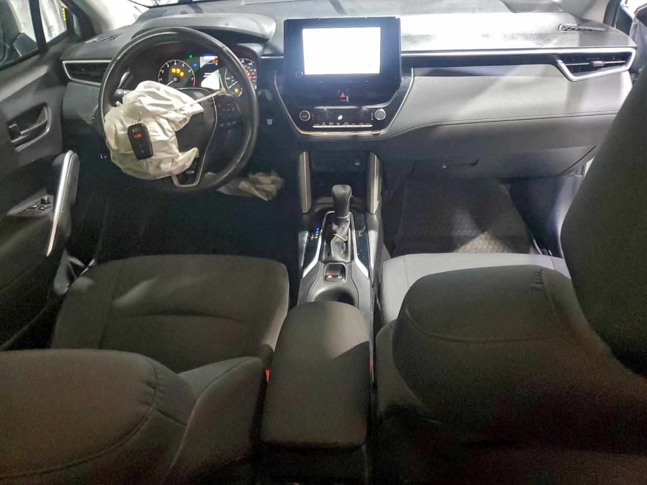 2024 Toyota Corolla Cross Le VIN: 7MUBAABG2RV091407 Lot: 94080305