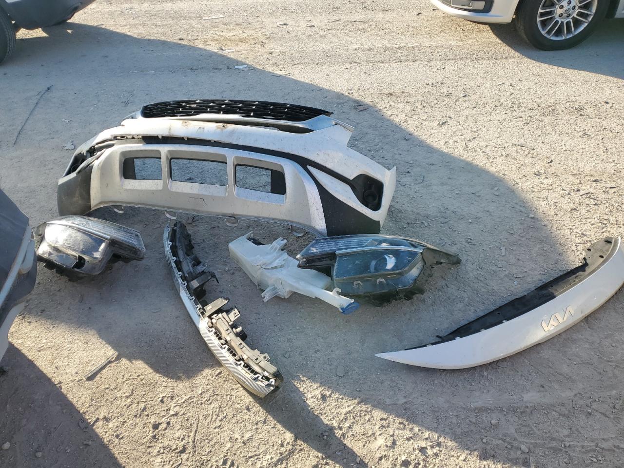 2022 Kia Seltos Ex VIN: KNDERCAA7N7266733 Lot: 92621365