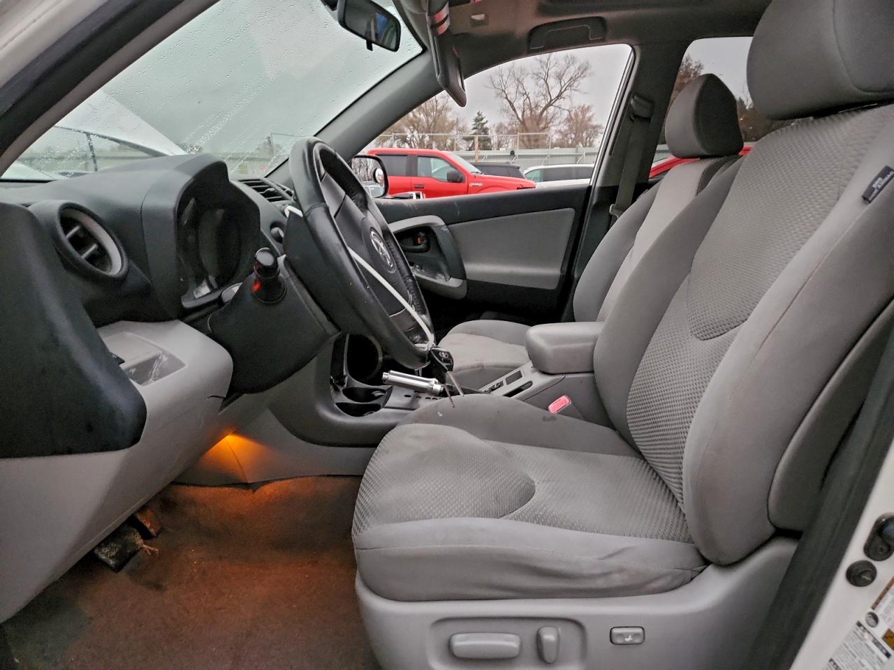 2008 Toyota Rav4 Limited VIN: JTMBD31V985215142 Lot: 93232315