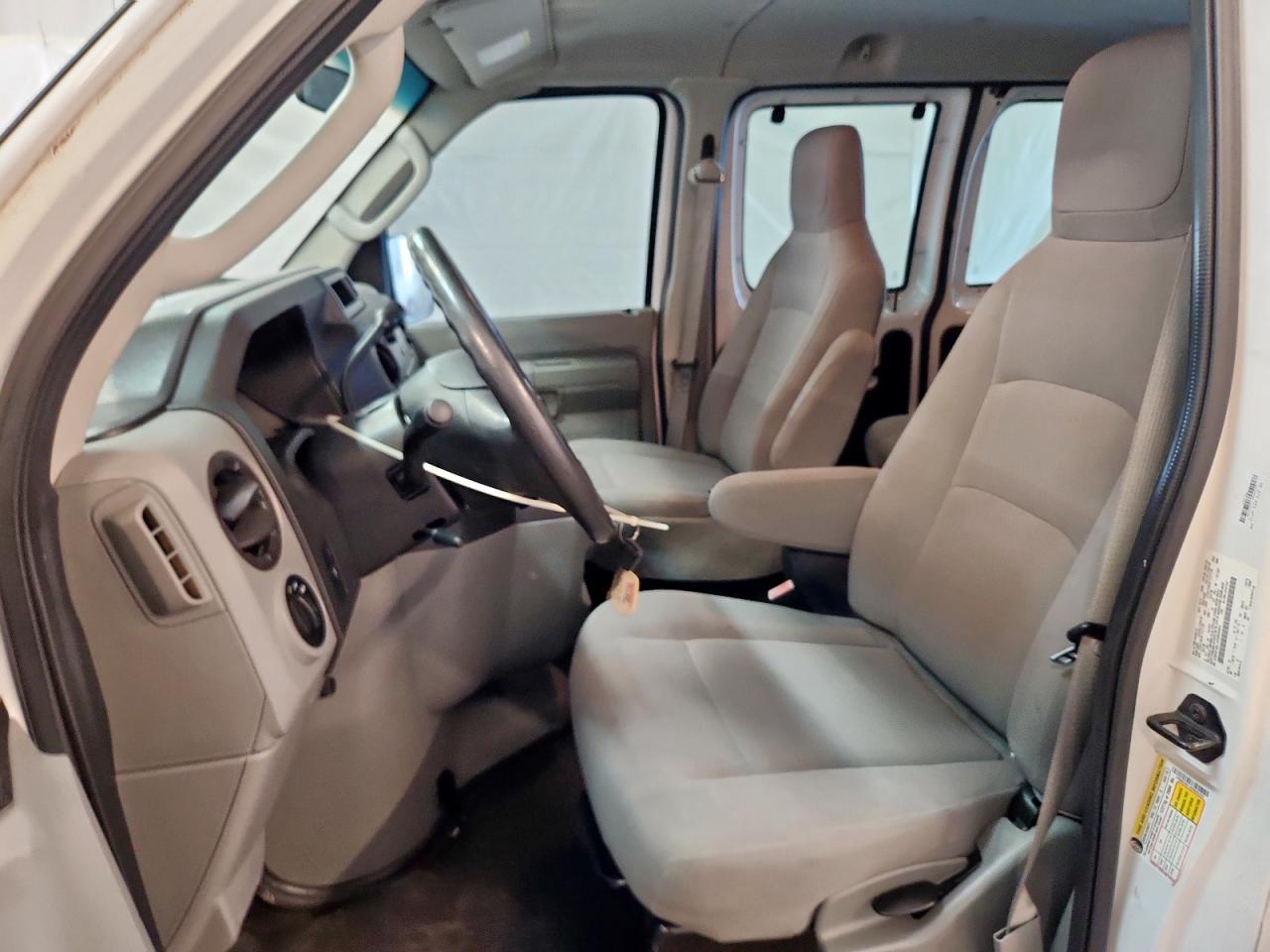 2013 Ford Econoline E350 Super Duty Wagon VIN: 1FBNE3BL1DDB05424 Lot: 92719525