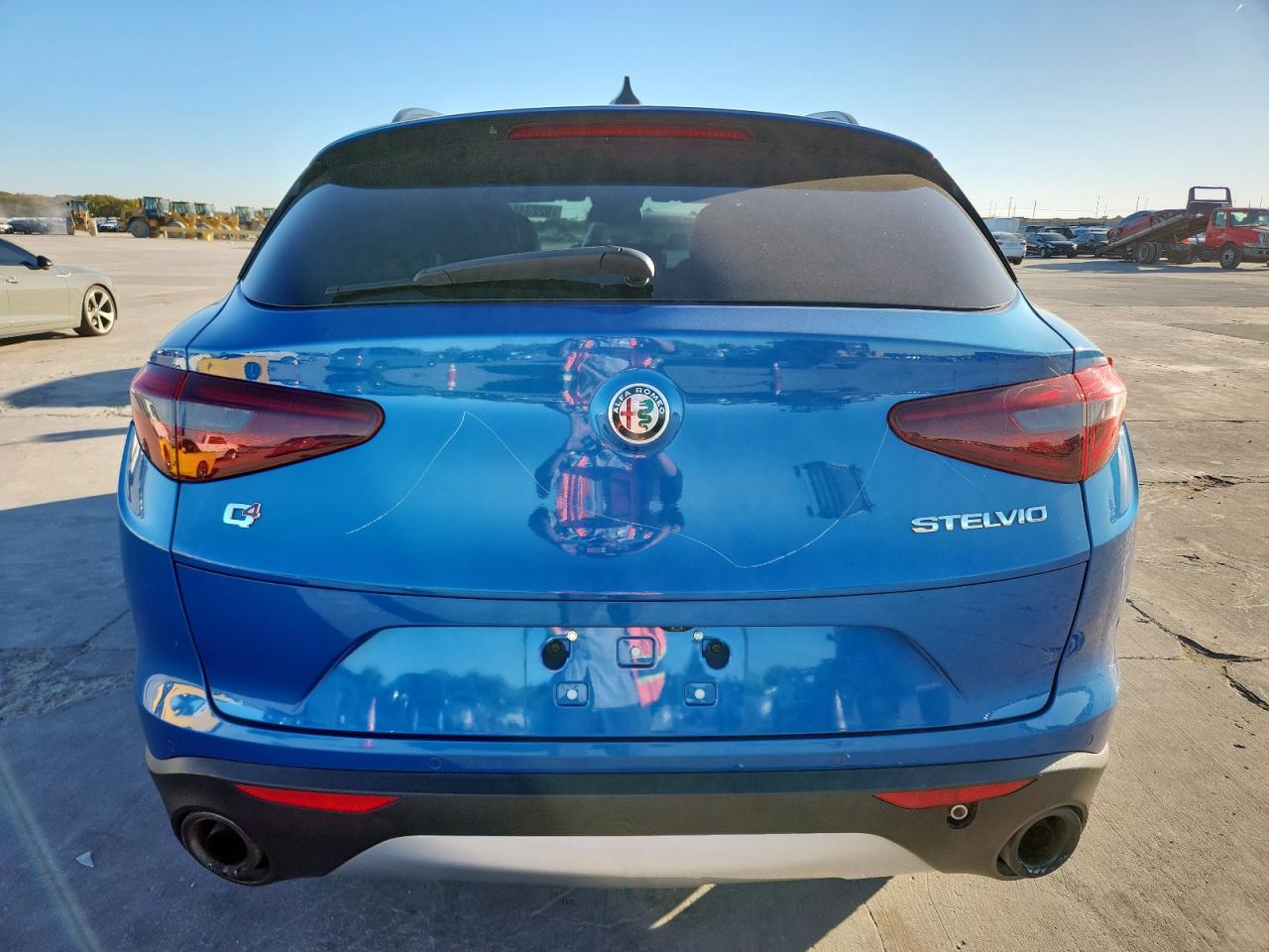 2018 Alfa Romeo Stelvio Ti Sport VIN: ZASFAKNN2J7B95753 Lot: 92234525