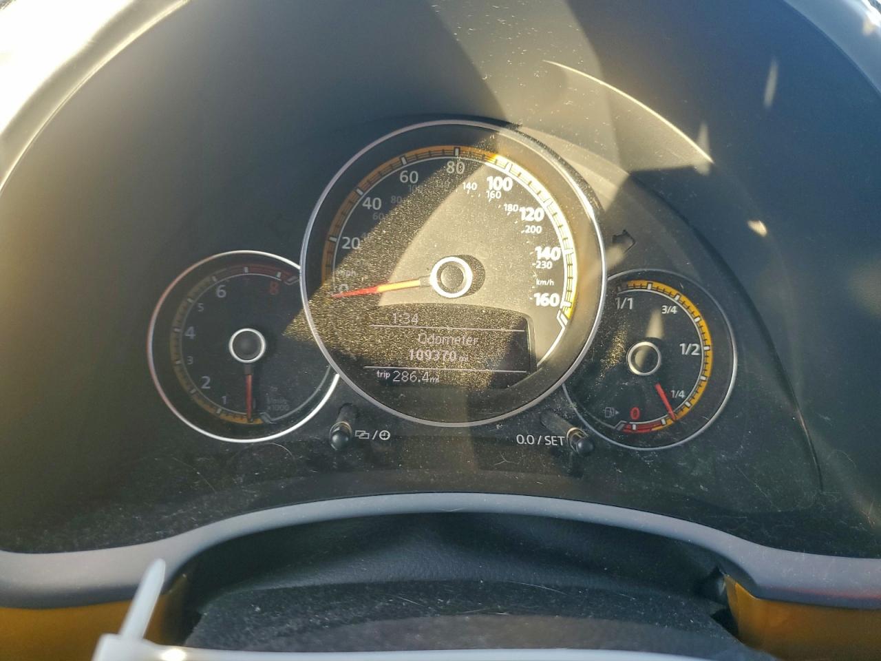 2017 Volkswagen Beetle Dune VIN: 3VWS17AT1HM618165 Lot: 94228775