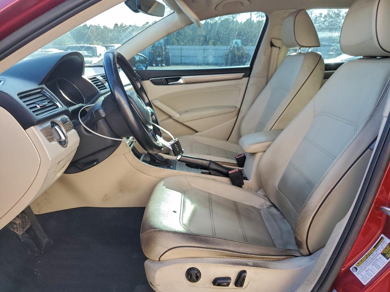 2018 Volkswagen Passat Se VIN: 1VWBA7A35JC039199 Lot: 92222405