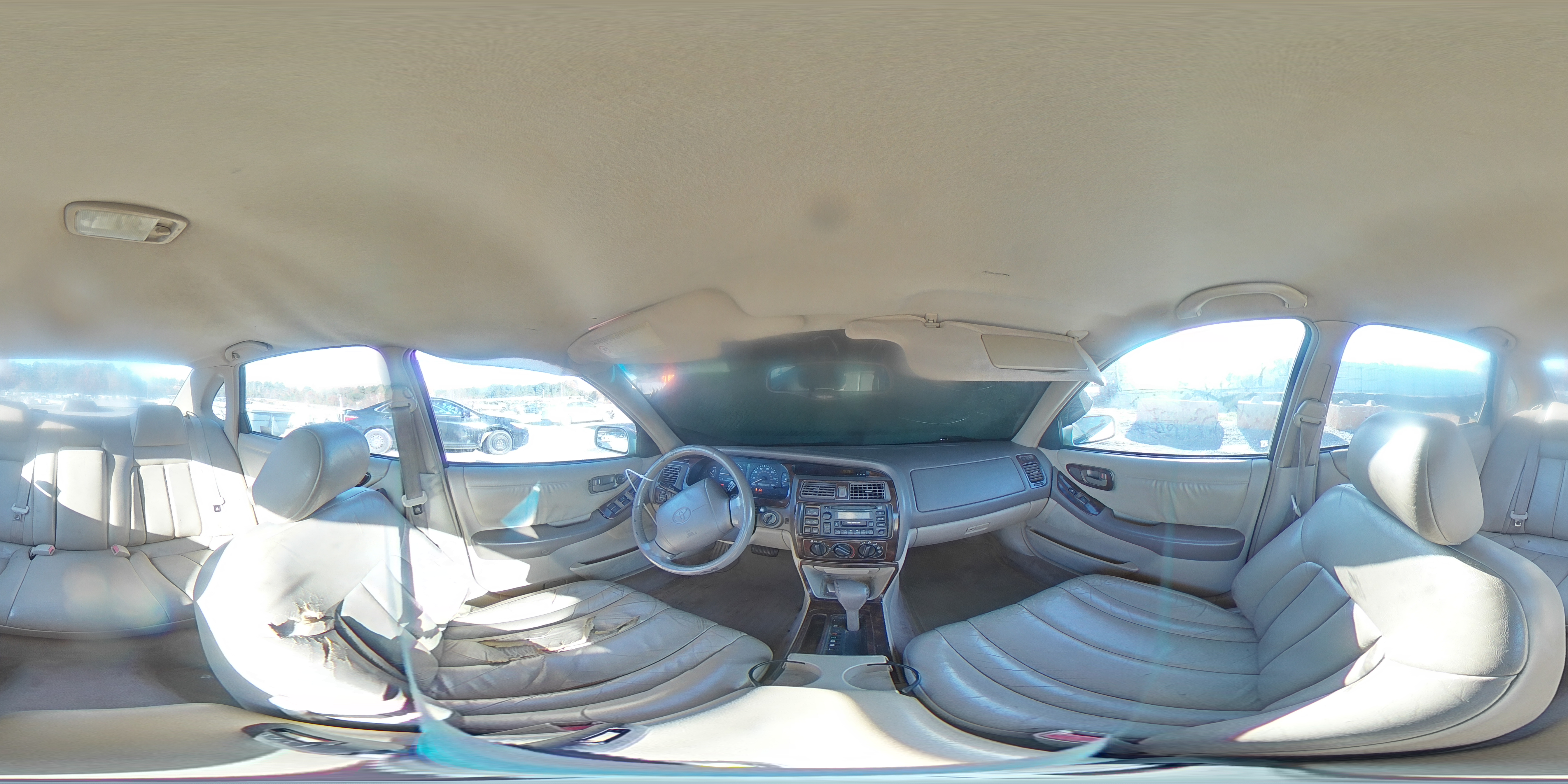 1999 Toyota Avalon Xl VIN: 4T1BF18B4XU337773 Lot: 92808645