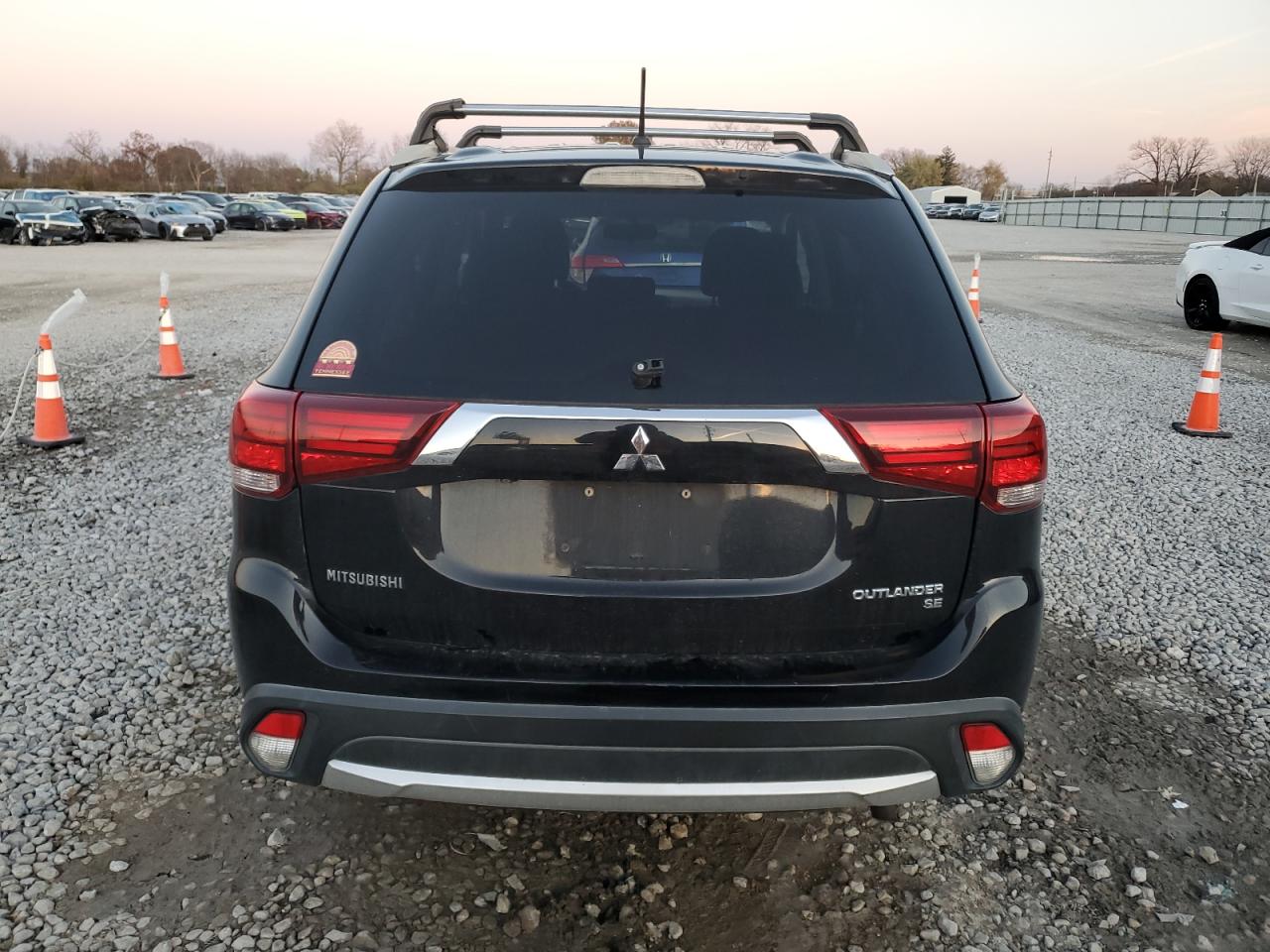 2016 Mitsubishi Outlander Se VIN: JA4AZ3A3XGZ004710 Lot: 92449535