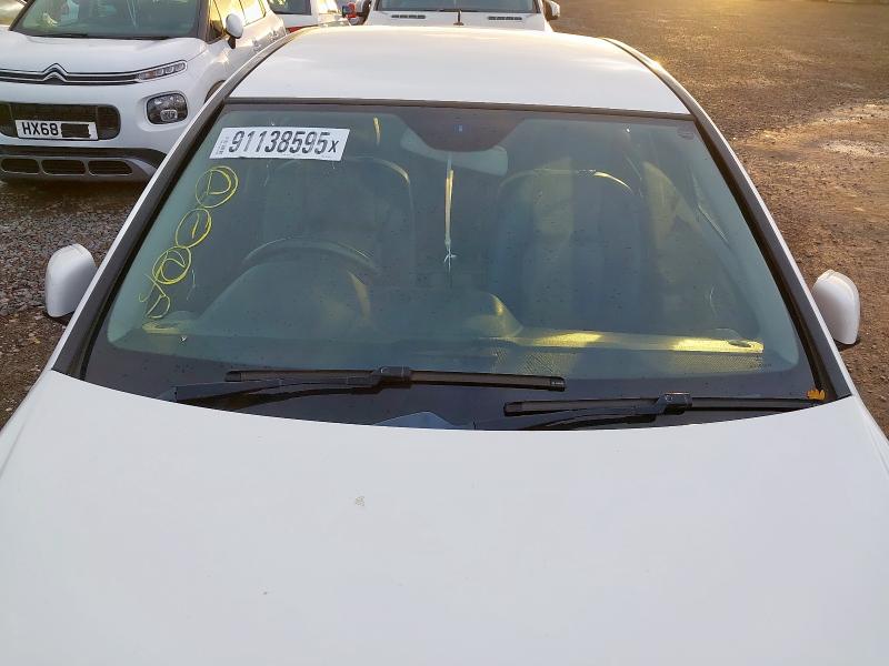 2014 MERCEDES-BENZ C CLASS C180 EXECUTIVE SE 4DR AUTO