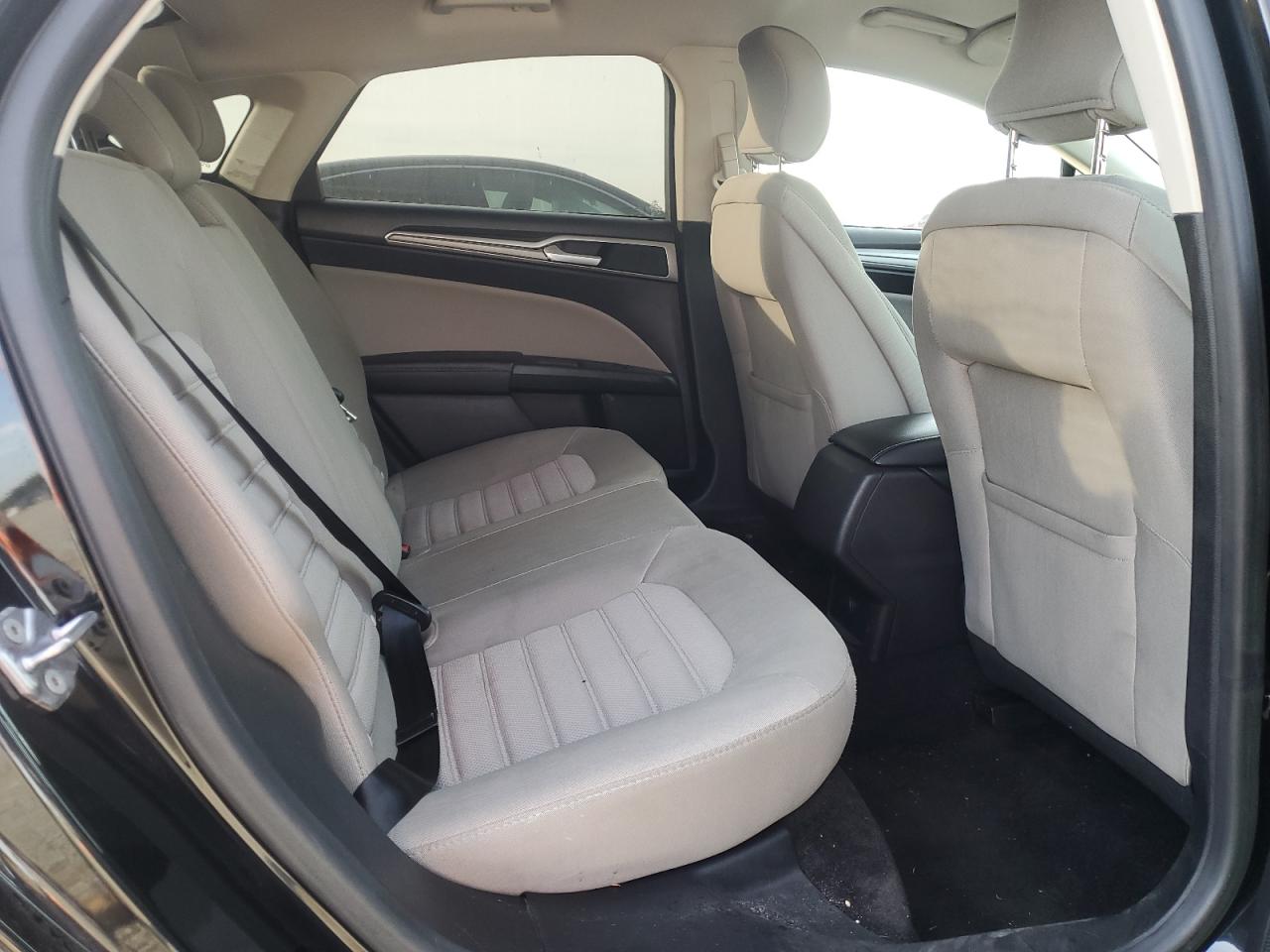 2018 Ford Fusion S VIN: 3FA6P0G75JR246199 Lot: 92298515