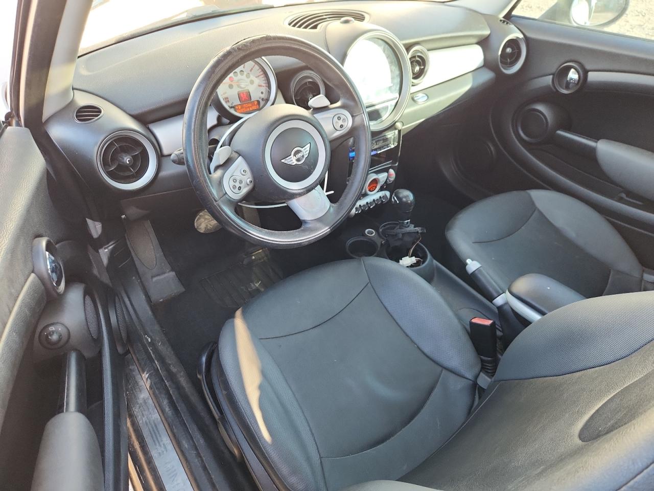 2009 Mini Cooper Clubman VIN: WMWML33519TN69126 Lot: 91985935